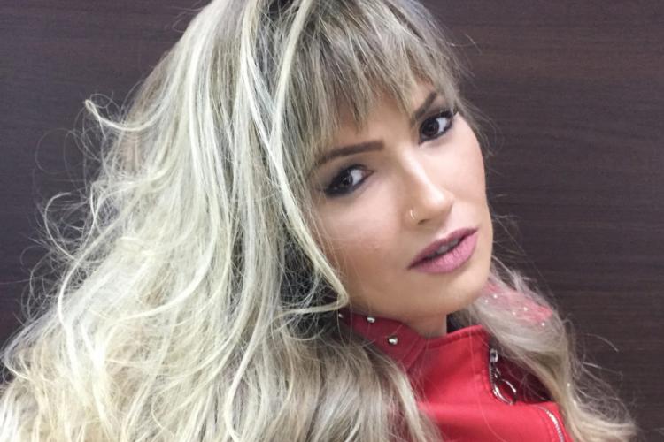 Ex-BBB faz desabafo após perder 21 quilos