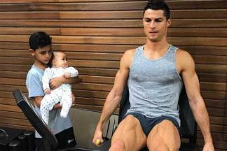 Filho de Cristiano Ronaldo - Reprodução/Instagram