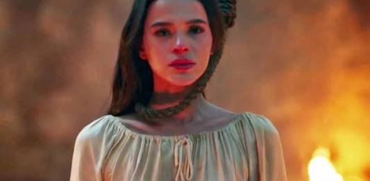 Deus Salve o Rei - Catarina morre (Reprodução/TV Globo)