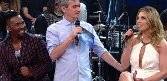Beto Jamaica, Serginho Groisman e Sheila Mello - Reprodução/TV Globo