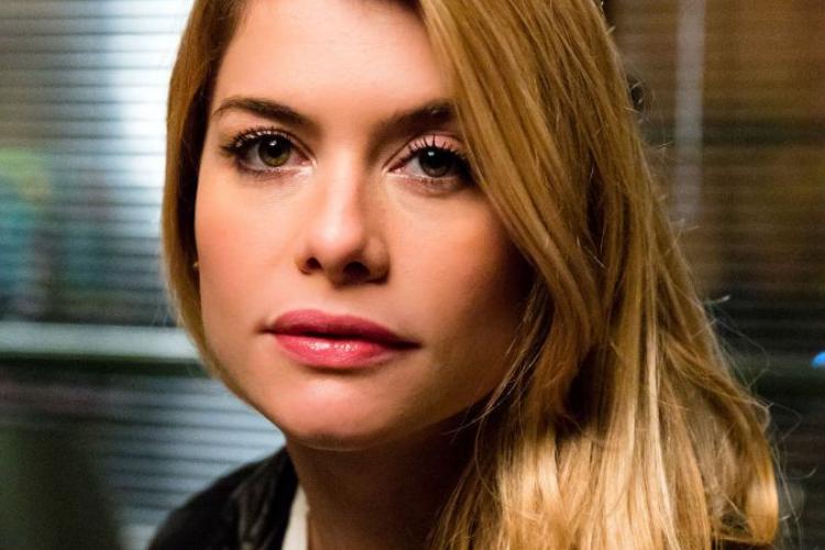 Alinne Moraes revela como conheceu o seu pai
