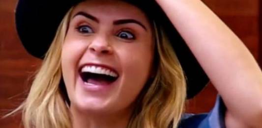 Ana Paula Renault - Reprodução/Record TV