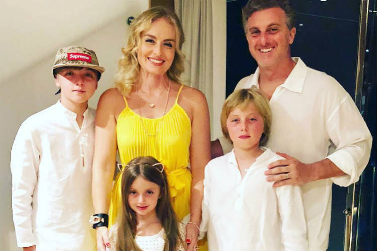 Durante evento beneficente, Angélica revela se é uma boa dona de casa – Saiba mais!