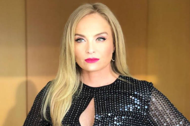 Angélica aparece com o cabelo bem diferente e é criticada: “Parece a Dona Florinda”