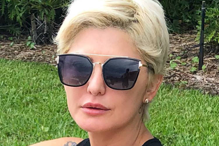 Antonia Fontenelle sai em defesa de Bolsonaro e afirma: “Não gosto de vitimismo”