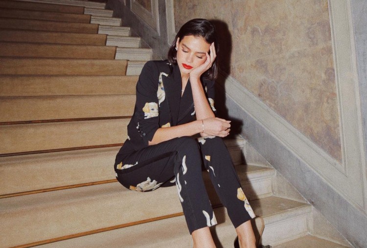 Bruna Marquezine é ovacionada no Twitter após declarações polêmicas – Confira!
