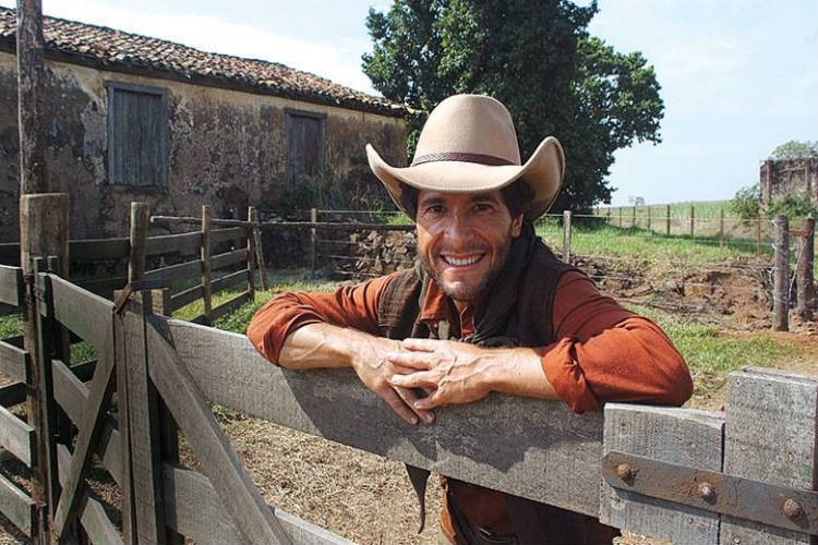 Daniel faz homenagem a João Paulo: “Hoje são 21 anos de sua ausência!”