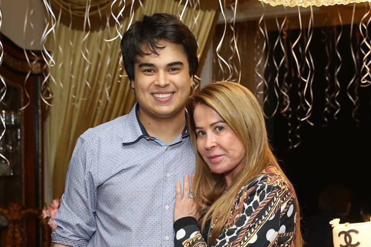 Filho de Zilu Camargo faz ‘Nota de Esclarecimento’ contestando a mãe – Entenda!