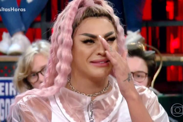 Após ser menosprezada por cantora internacional, Pabllo Vittar se pronuncia