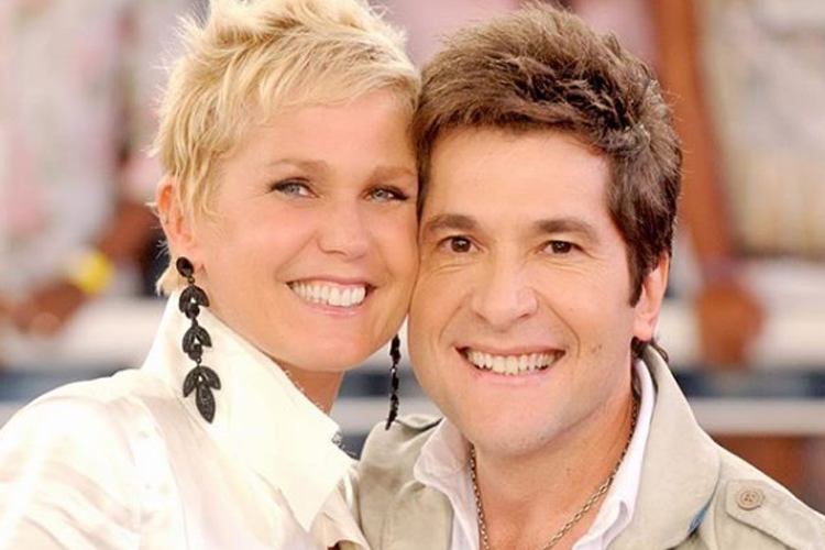 Xuxa homenageia cantor Daniel em seu aniversário