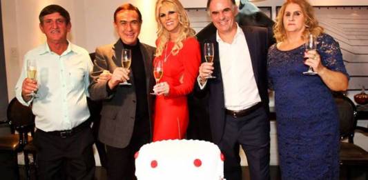 Amaury Jr - Val Marchiori e família (Foto:Marco Ribas)