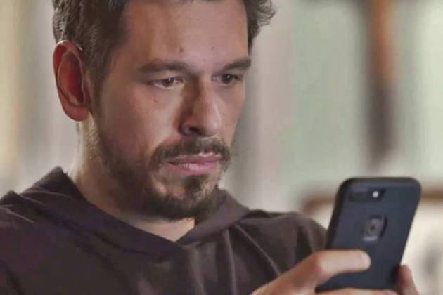 Espelho da Vida - Alain (reprodução/TV Globo)