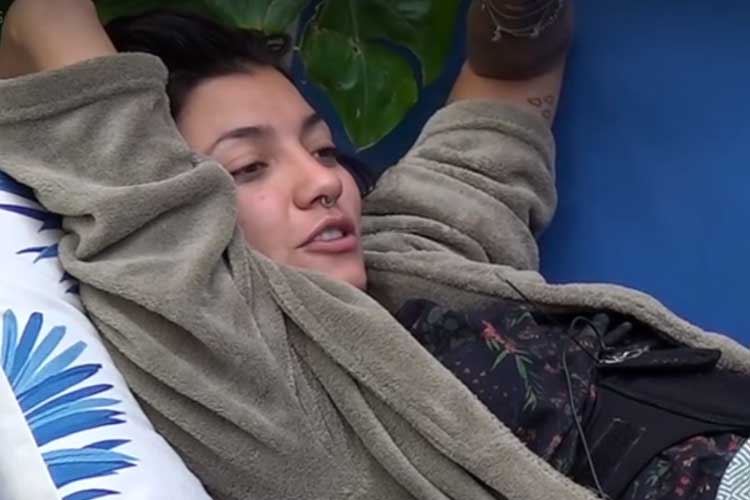 A Fazenda 10: Gabi Prado manda indireta e afirma: ‘Detesto esse tipo de gente’