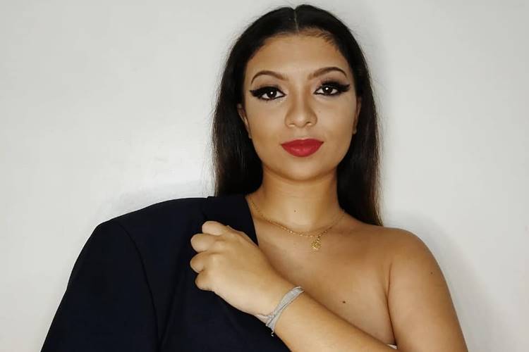 Após nascimento do filho, ex-atriz mirim revela motivo de manter a gravidez em segredo