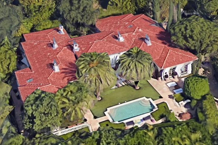 Casal de famosos vende mansão milionária – Saiba o preço!