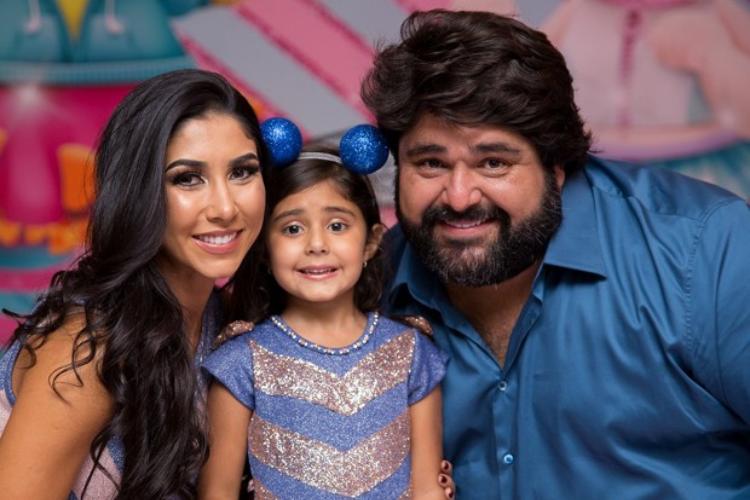 Cantor sertanejo comemora aniversário da filha de 5 anos