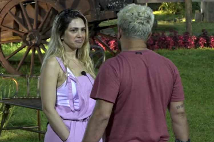 A Fazenda 10: Nadja e Evandro planejam colocar cocô na cama de Ana Paula Renault