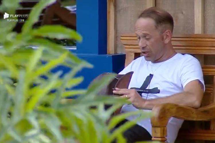 A Fazenda 10: Rafael Ilha tem dúvida entre duas pessoas para roça