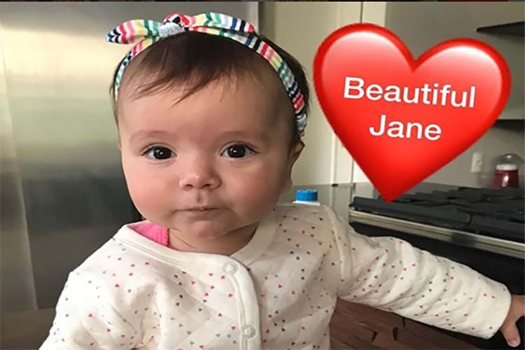 Patrícia Abravanel compartilha foto da filha e detalhe chama a atenção dos fãs; veja!