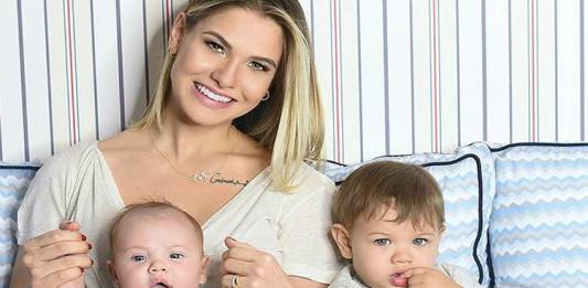 Andressa Suita e os filhos, Gabriel e Samuel/Instagram