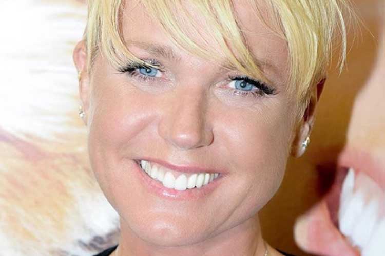 Xuxa Meneghel compartilha homenagem incrível feita por um de seus fãs