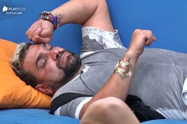 A Fazenda 10 - Evandro Santo A Fazenda 10 - Evandro Santo (Reprodução/PlayPlus)