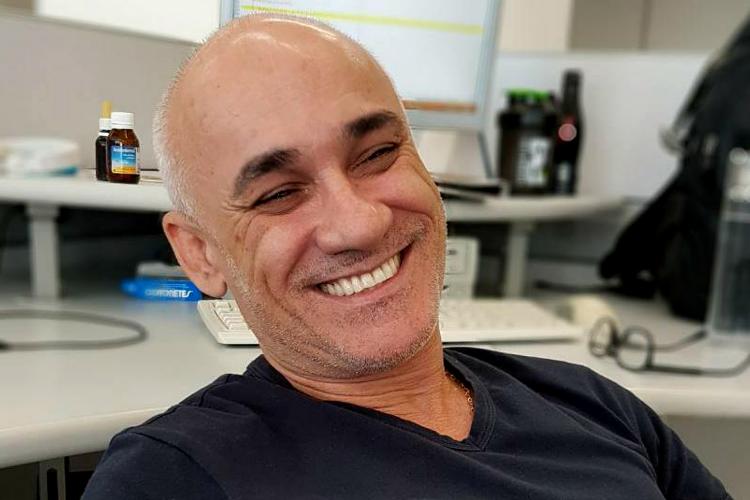 Ex-BBB Ayrton fala sobre trabalho como Uber