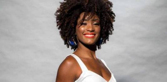 Érika Januza (Foto: TV Globo)