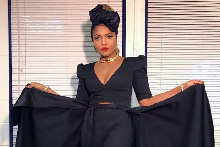 Com pose inusitada, Gaby Amarantos faz apelo