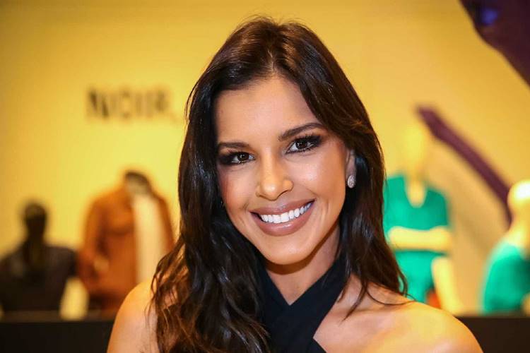 Mariana Rios realiza cirurgia sigilosa e preocupa fãs