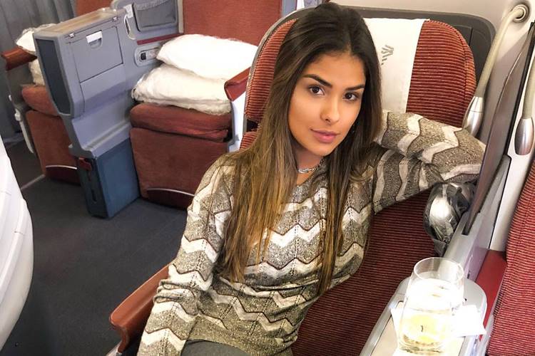 Munik Nunes é criticada após passeio em animal