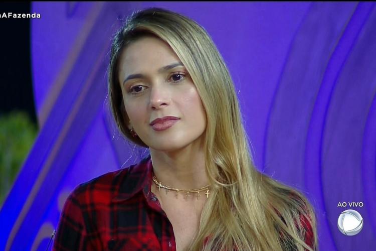 “Crueldade”, dispara Nadja Pessoa sobre cachorro morto em supermercado