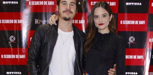 Nicolas Ptrattes e Juliana Paiva