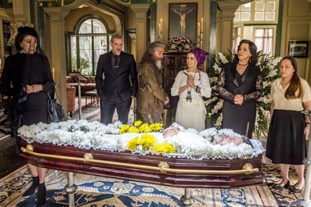 O Sétimo Guardião - Egidio morre O Sétimo Guardião - Egidio morre (Globo/Cesar Alves)