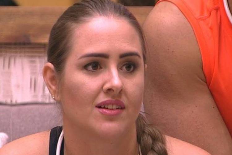 Ex-BBB Patrícia Leitte mostra antes e depois e mudança impressiona