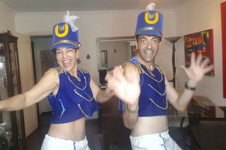 Vida Vlatt comemora expulsão de Catia com paródia; Confira