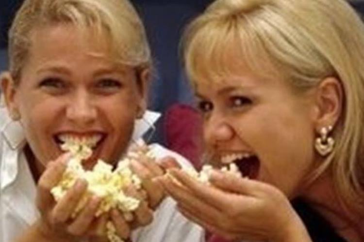 Xuxa comemora os 45 anos de Eliana