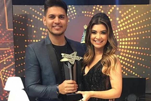 Amanda Françozo com o vencedor/Instagram