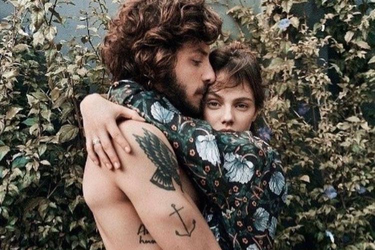 Laura Neiva se declara para Chay Suede