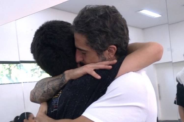 Marcos Mion compartilha vídeo emocionante de seu filho Romeo: “Esse vídeo representa tanta coisa”