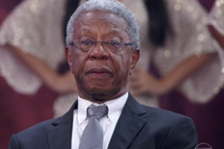 Internado após ser vítima de AVC, Milton Gonçalves ficará de fora do Carnaval