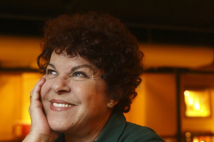 Cantora Miucha, irmã de Chico Buarque, morre aos 81 anos