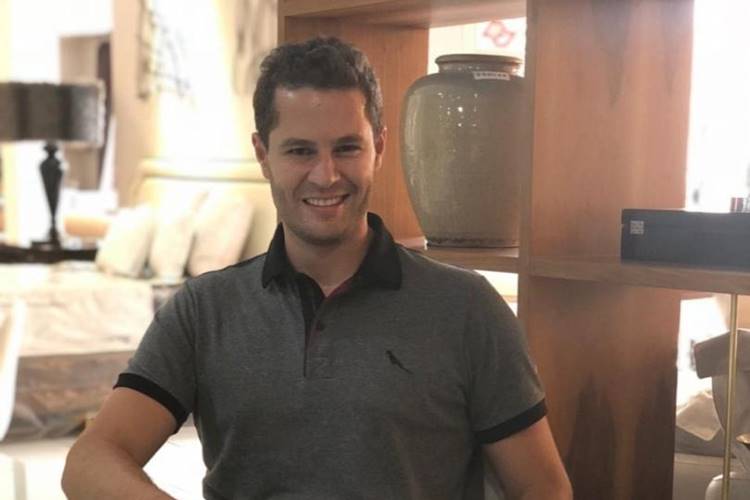 Filho do cantor Leonardo relembra quando apresentava programa com o primo