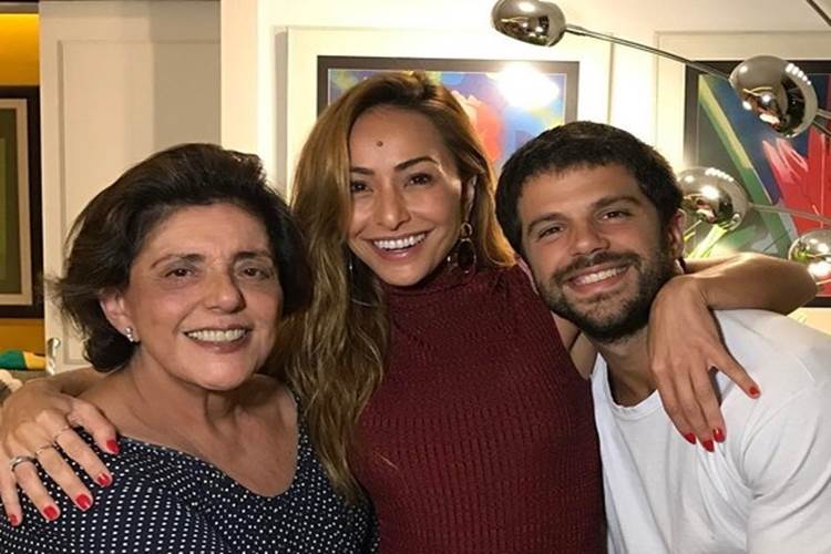 Família de Sabrina Sato e Duda Nagle se reúne em tradicional ceia de Natal