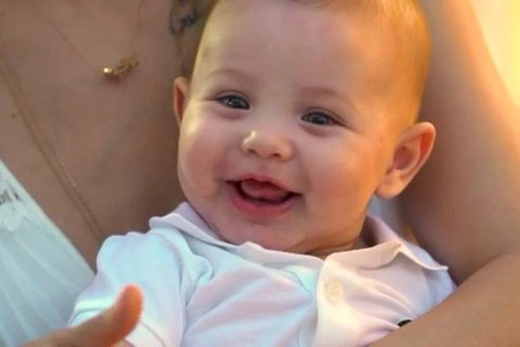 Andressa Suita mostra vídeo exclusivo do batizado do filho; Confira