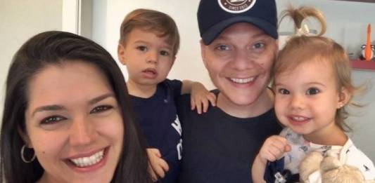 Thais Fersoza e Michel Teló com Melinda e Teodoro/Instagram