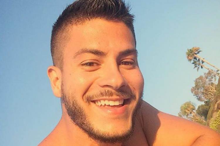 Arthur Aguiar consegue recuperar carro roubado durante assalto no Rio de Janeiro