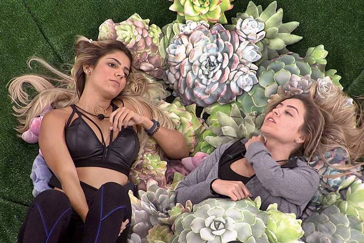 BBB19: Sisters ficam chateadas com atitude de Hana e lealdade é posta em jogo