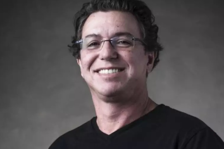 Pelo Twitter, Boninho revela possíveis nomes que estarão no “BBB19”