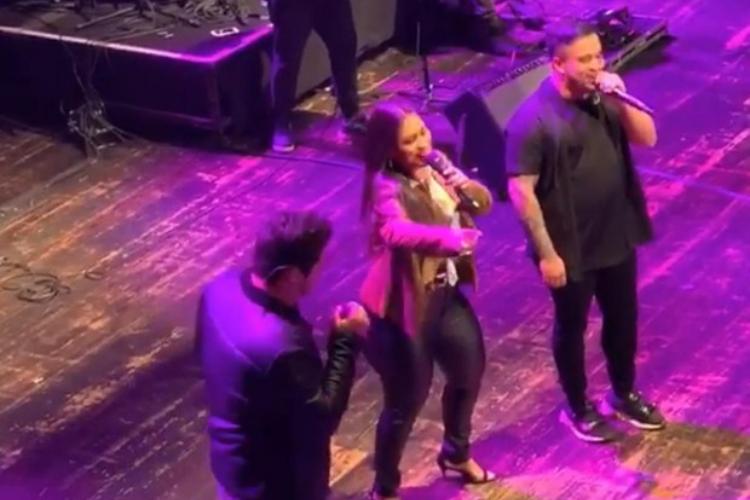 Simone canta ao lado de sertanejos nos EUA